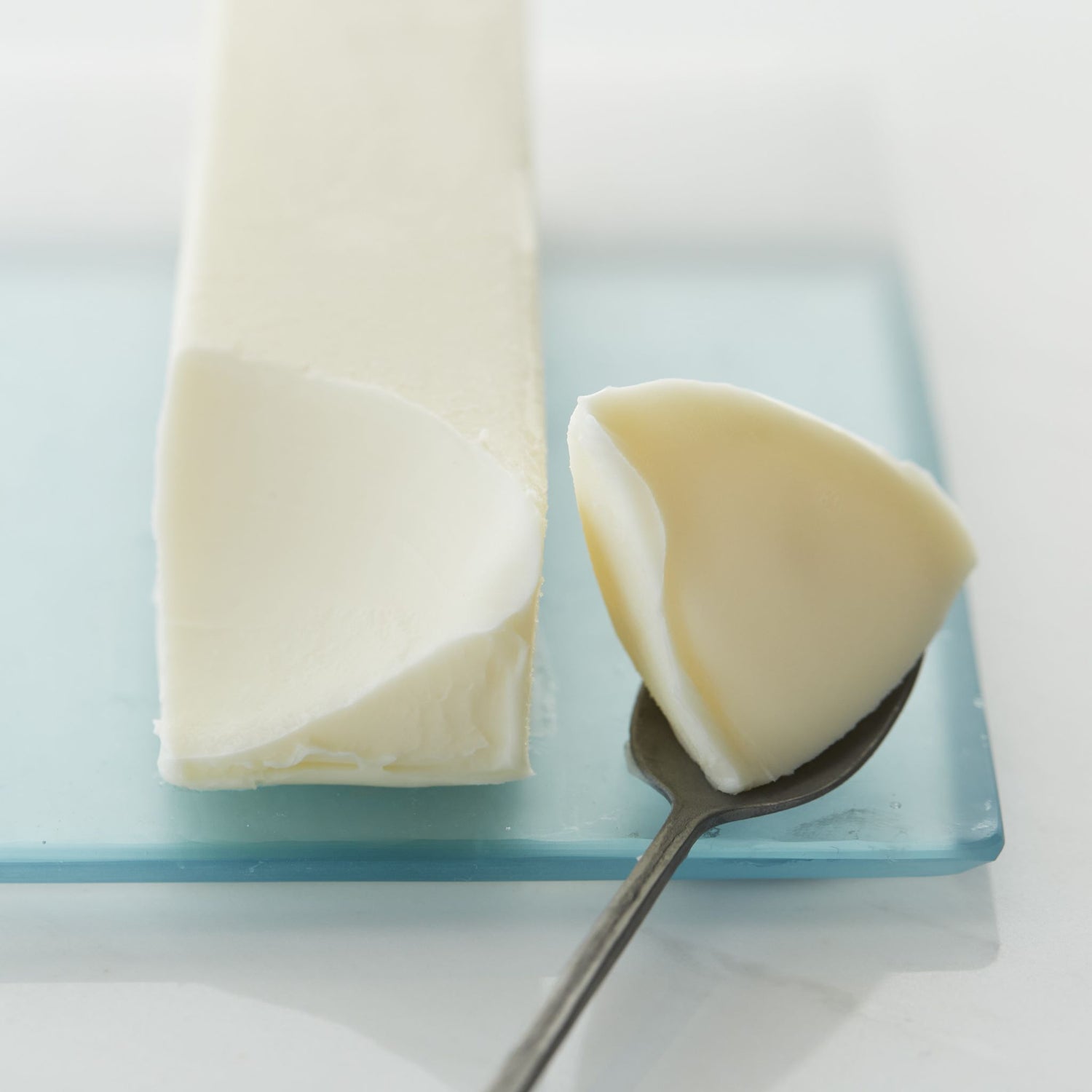 カルピス(株)特撰バター100g（有塩）